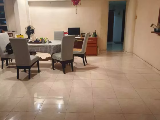 单间出租 • 巴耶利峇 •  Lakeside Tower • S$1500 • 住宅公寓 • 主人房 照片