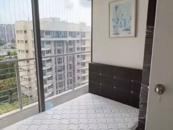 单间出租 • 马林百列 •  Intero • S$1300 • 住宅公寓 • 普通房 照片
