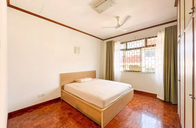 单间出租 • 乌节 •  Sunrise Villa • S$1350 • 2房(1臥室) • 普通房