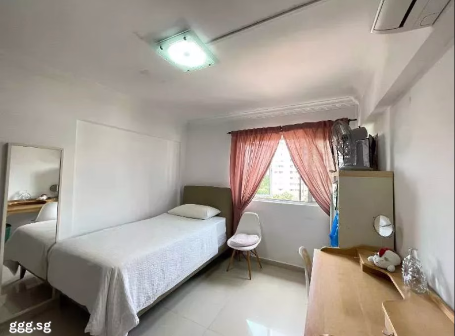 单间出租 • 新加坡河 • 112 Hougang Avenue 1 • S$900 • 3房(2臥室) • 普通房 照片