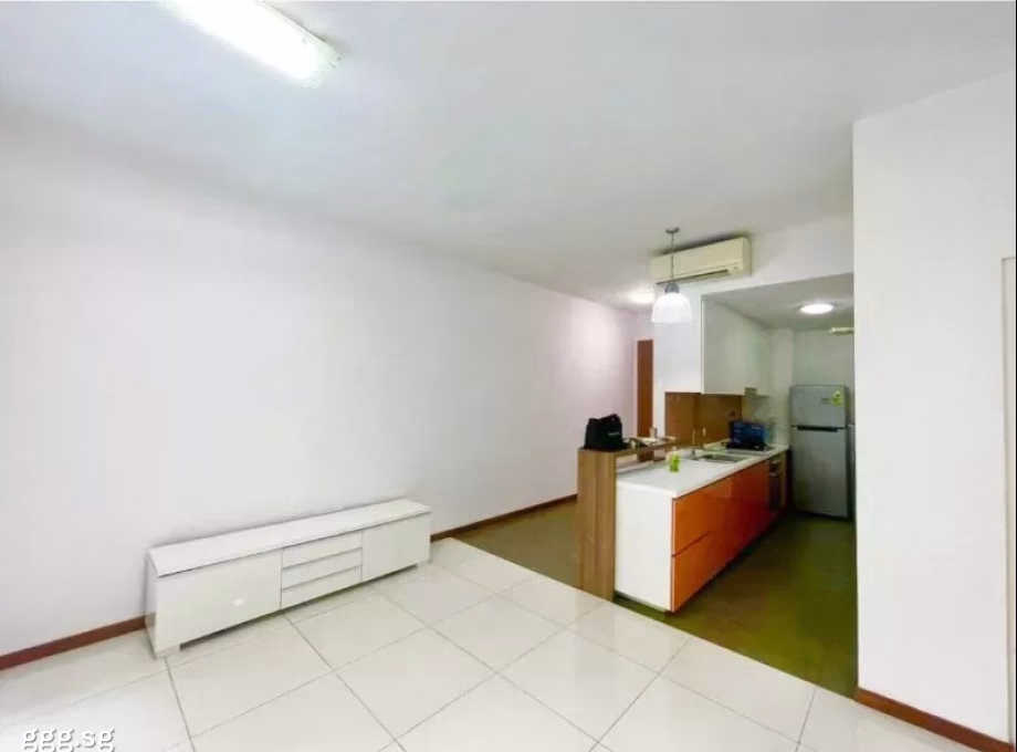 整套出租 • 西部集水区 •  Double Bay Residences • S$4000 • 共管公寓 • 936ft² / 86m² 照片
