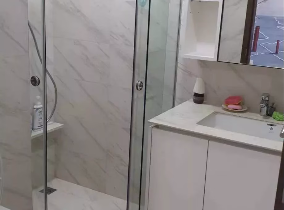 整套出租 • 武吉巴督 •  Le Quest • S$3100 • 住宅公寓 • 500ft² / 46m² 照片