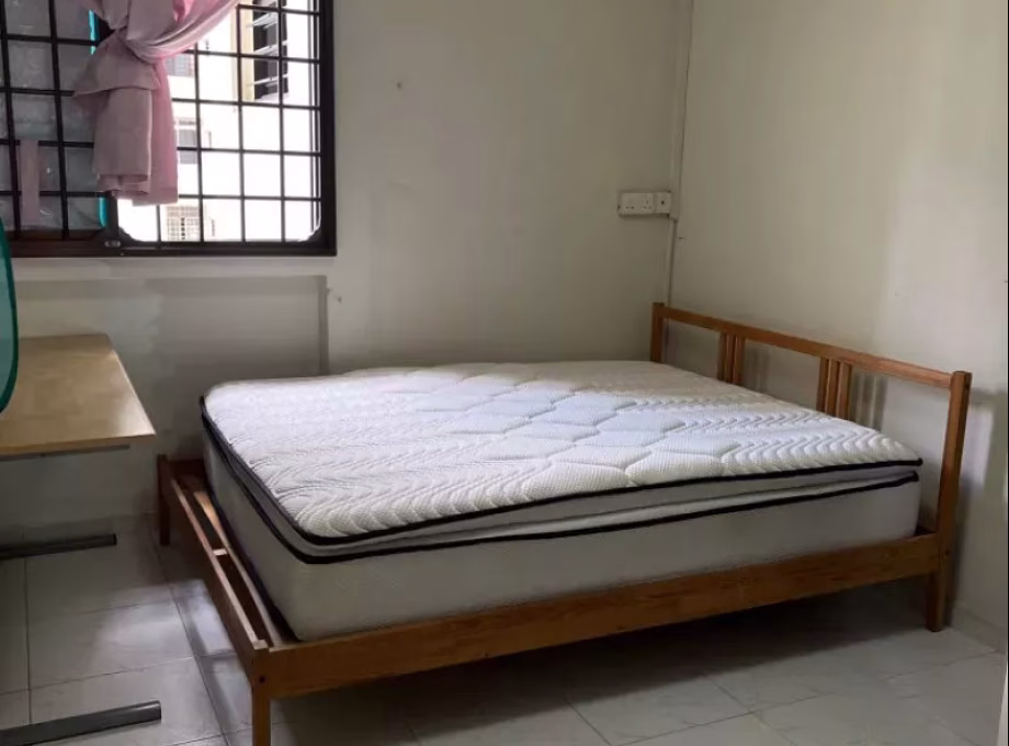 单间出租 • 中央集水区 • 234 Serangoon Avenue 3 • S$1000 • 3房(2臥室) • 普通房 照片