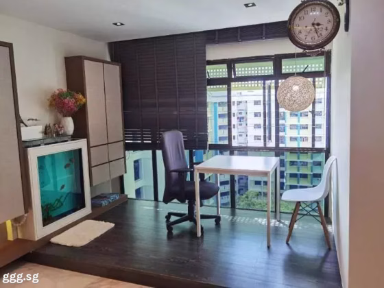 单间出租 • 三巴旺 • 553 Woodlands Drive 44 • S$600 • 5房(4臥室) • 普通房 照片