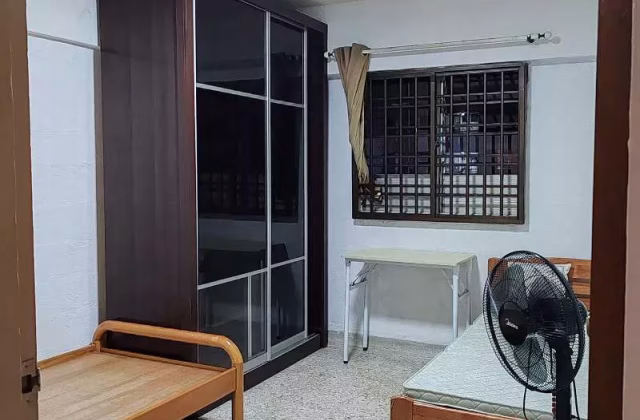 单间出租 • 乌节 • 313 Ang Mo Kio Avenue 3 • S$0 • 3房(2臥室) • 普通房