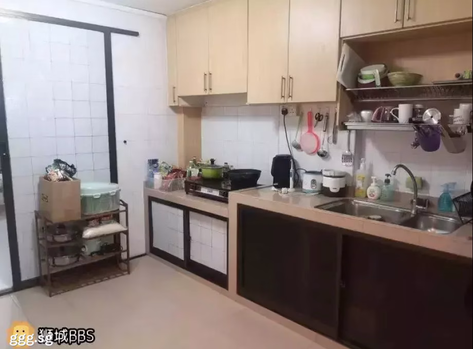 单间出租 • 蔡厝港 • 6 Ghim Moh Road • S$550 • 3房(2臥室) • 床位出租 照片