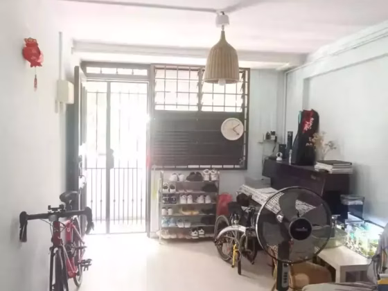 单间出租 • 蔡厝港 • 6 Ghim Moh Road • S$550 • 3房(2臥室) • 床位出租 照片
