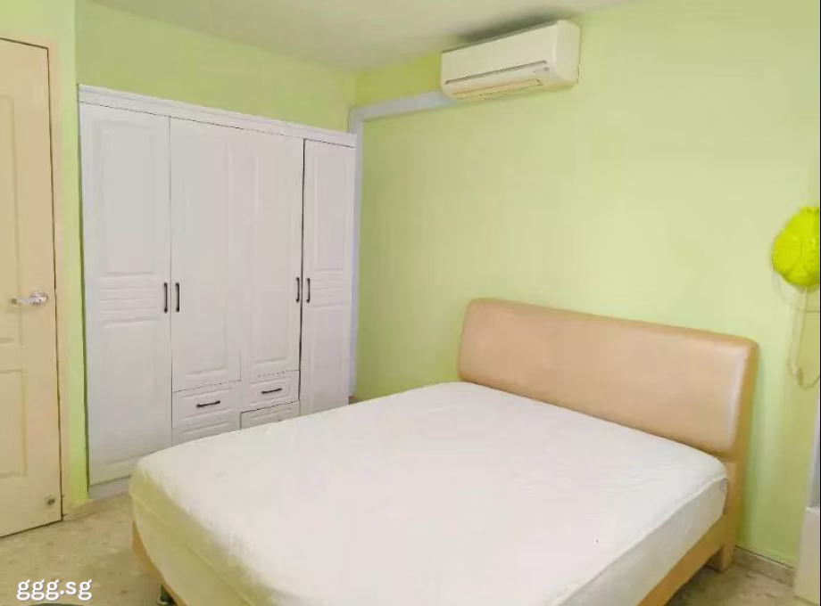单间出租 • 新加坡河 • 614 Hougang Avenue 8 • S$1150 • 3房(2臥室) • 普通房 照片