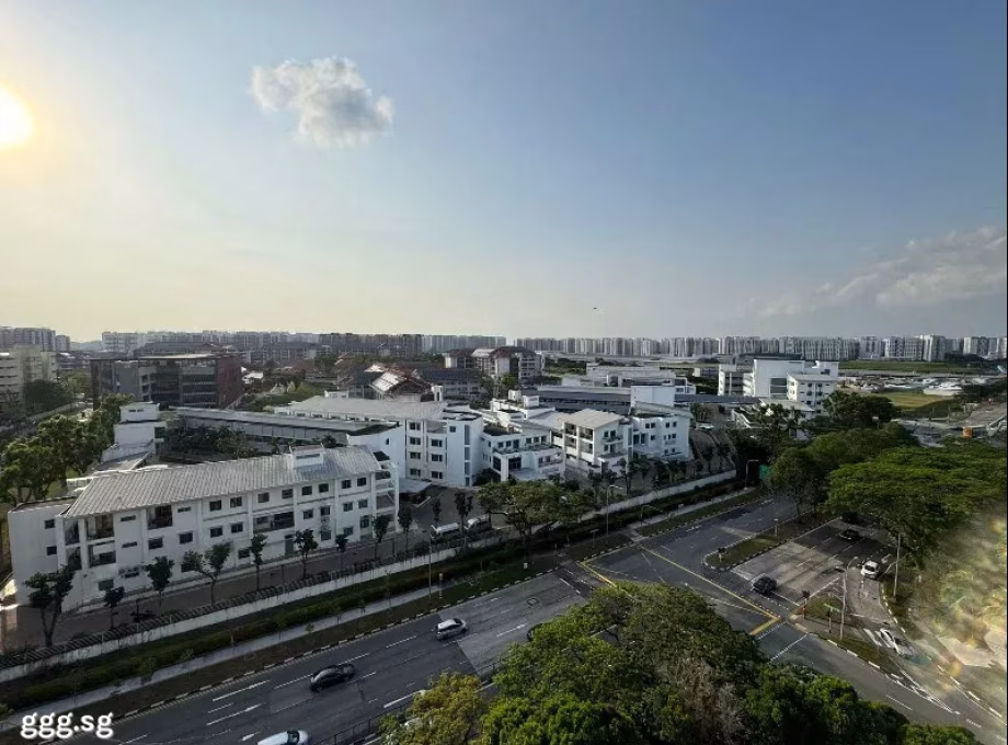 房屋出售 • 新加坡河 •  Hougang Green • S$1180000 • 住宅公寓 • 1141ft² / 106m² 照片
