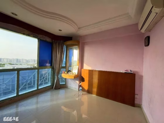 房屋出售 • 新加坡河 •  Hougang Green • S$1180000 • 住宅公寓 • 1141ft² / 106m² 照片