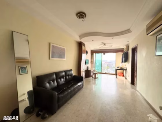 房屋出售 • 新加坡河 •  Hougang Green • S$1180000 • 住宅公寓 • 1141ft² / 106m² 照片