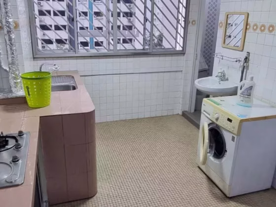 单间出租 • 巴耶利峇 • 306 Jurong East Street 32 • S$1600 • 3房(2臥室) • 主人房 照片