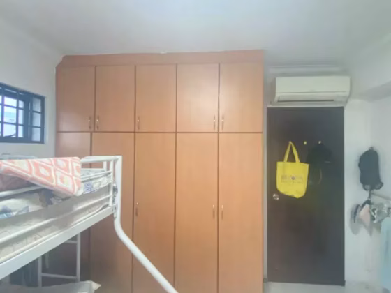 单间出租 • 三巴旺 • 710 Woodlands Drive 70 • S$450 • 5房(4臥室) • 床位出租 照片