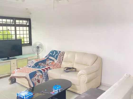 单间出租 • 三巴旺 • 710 Woodlands Drive 70 • S$450 • 5房(4臥室) • 床位出租 照片