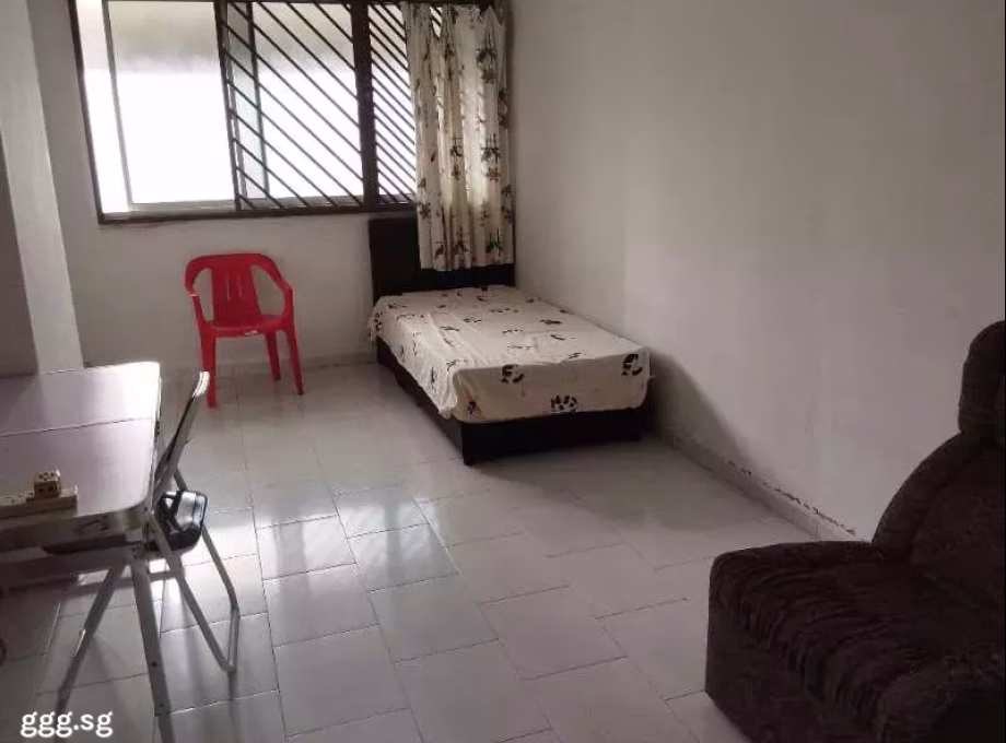 单间出租 • 林厝港 • 978 Jurong West Street 93 • S$1300 • 4房(3臥室) • 普通房 照片