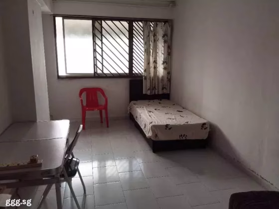 单间出租 • 林厝港 • 978 Jurong West Street 93 • S$1300 • 4房(3臥室) • 普通房 照片
