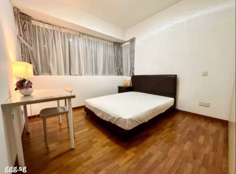单间出租 • 中央集水区 •  8 Eden Grove • S$2200 • 住宅公寓 • 主人房 照片