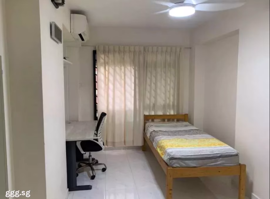 单间出租 • 武吉知马 • 647 Jalan Tenaga • S$900 • 5房(4臥室) • 普通房 照片