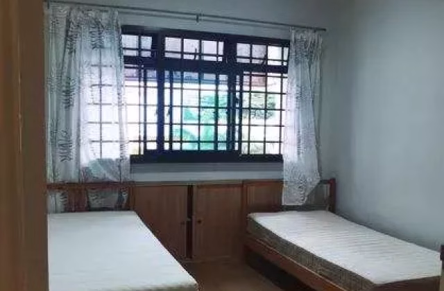 整套出租 • 巴耶利峇 • 286A Toh Guan Road • S$3600 • 3房(2臥室) • 1119ft² / 103m²