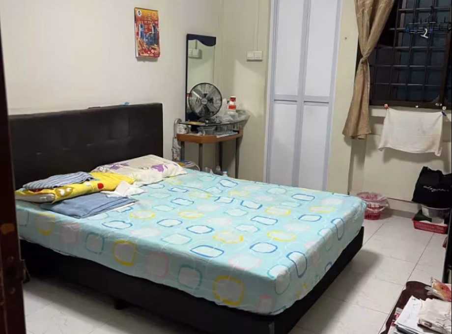 单间出租 • 中央集水区 • 234 Serangoon Avenue 3 • S$1200 • 3房(2臥室) • 主人房 照片