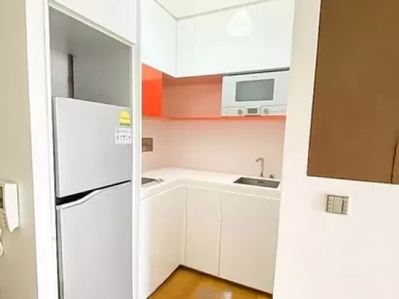 整套出租 • 勿洛 •  Espada • S$3050 • 住宅公寓 • 560ft² / 52m² 照片