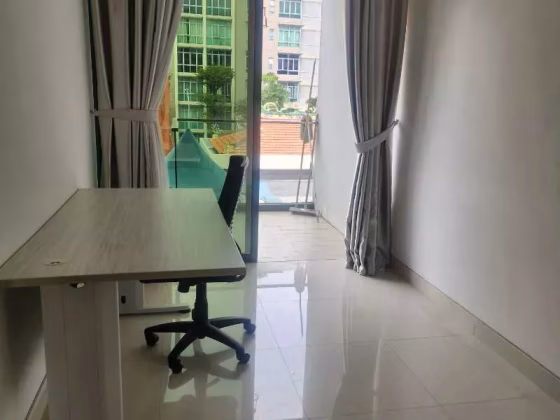 整套出租 • 欧南 •  Centra Suites • S$3000 • 住宅公寓 • 420ft² / 39m² 照片