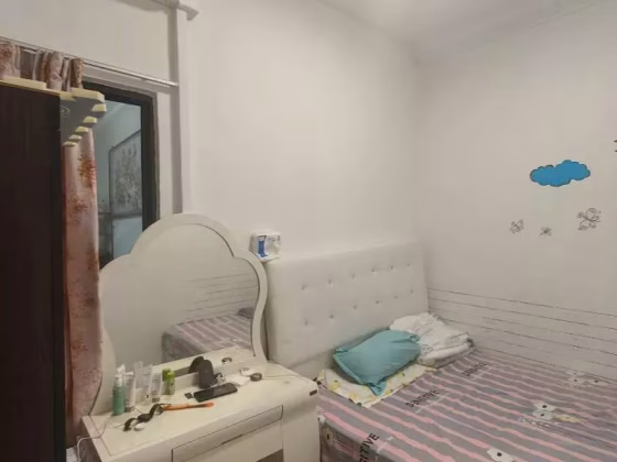 单间出租 • 纽顿 •  Treasure Loft • S$850 • 住宅公寓 • 普通房 照片