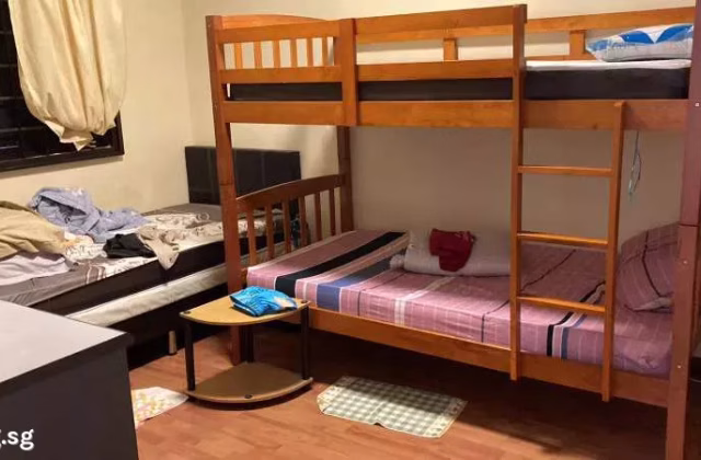 单间出租 • 碧山 • 201B Compassvale Drive • S$480 • 4房(3臥室) • 普通房