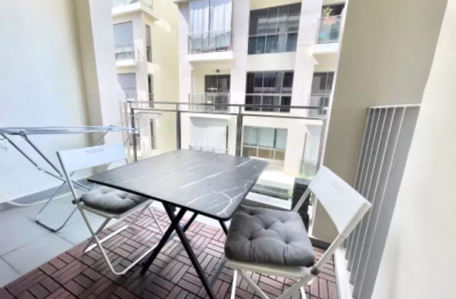 房屋出售 • 梧槽 •  Miltonia Residences • S$740000 • 共管公寓 • 517ft² / 48m²