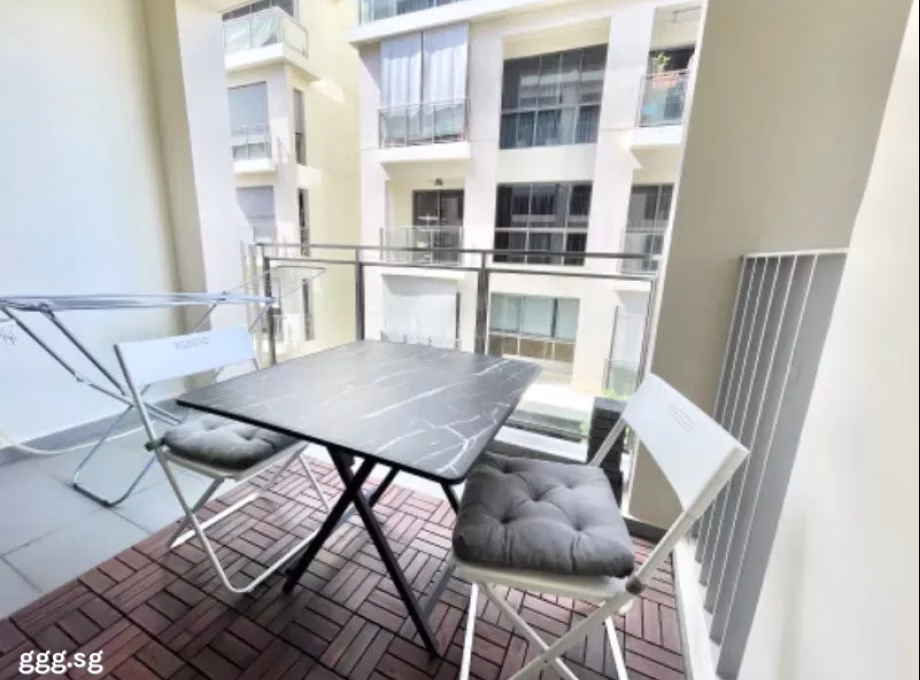 房屋出售 • 梧槽 •  Miltonia Residences • S$740000 • 共管公寓 • 517ft² / 48m² 照片