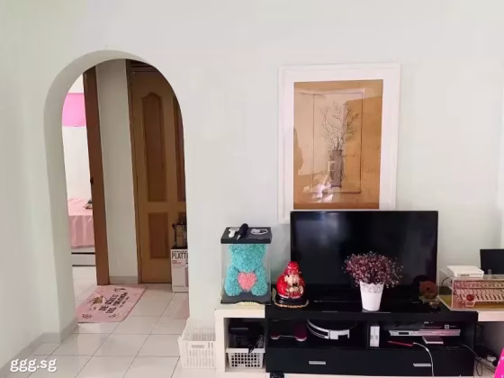 单间出租 • 梧槽 • 366 Yishun Ring Road • S$500 • 4房(3臥室) • 普通房 照片