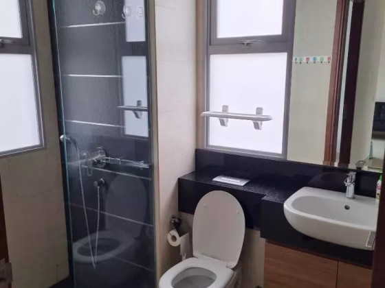 整套出租 • 欧南 •  Centra Heights • S$4100 • 住宅公寓 • 700ft² / 65m² 照片