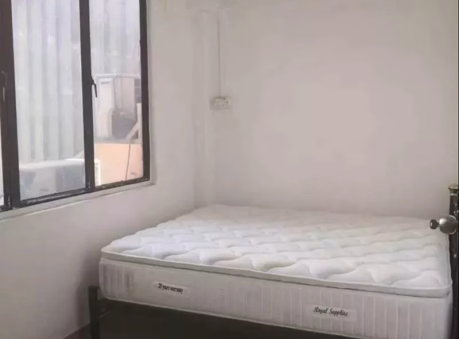 单间出租 • 欧南 • LORONG 27 GEYLANG (388163) • S$950 • 无电梯公寓 • 普通房 照片