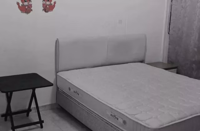 单间出租 • 林厝港 • 854 Jurong West Street 81 • S$1100 • 3房(2臥室) • 普通房