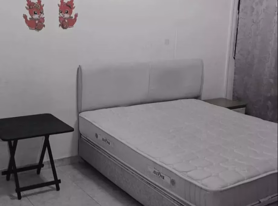 单间出租 • 林厝港 • 854 Jurong West Street 81 • S$1100 • 3房(2臥室) • 普通房 照片