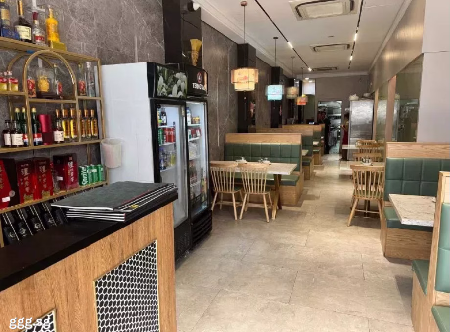 整套出租 • 博物馆 •  Geylang Road • S$12000 • 店屋 • 1195ft² / 111m² 照片
