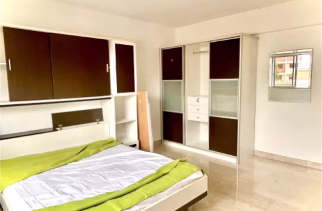整套出租 • 市中心 • 168 Bishan Street 13 • S$1150 • 3房(2臥室) • 