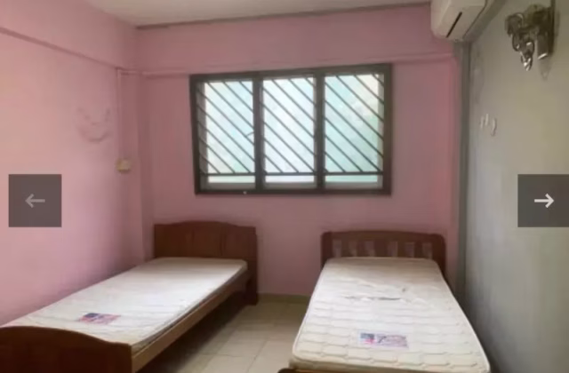 单间出租 • 梧槽 • 311 Yishun Ring Road • S$450 • 3房(2臥室) • 床位出租