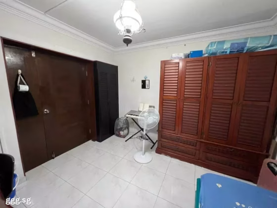 单间出租 • 宏茂桥 • 650 Pasir Ris Drive 10 • S$780 • 5房(4臥室) • 普通房 照片
