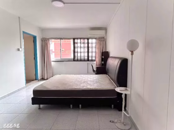 单间出租 • 芽笼 • 429 Choa Chu Kang Avenue 4 • S$1300 • 执行组屋 • 主人房 照片