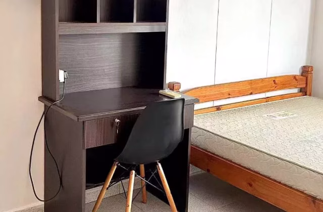 单间出租 • 芽笼 • 429 Choa Chu Kang Avenue 4 • S$1000 • 执行组屋 • 普通房
