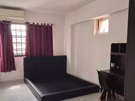 单间出租 • 芽笼 • 429 Choa Chu Kang Avenue 4 • S$1000 • 执行组屋 • 普通房 照片