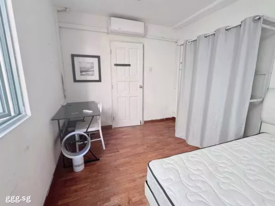 单间出租 • 欧南 •  Camellia Lodge • S$950 • 住宅公寓 • 普通房 照片