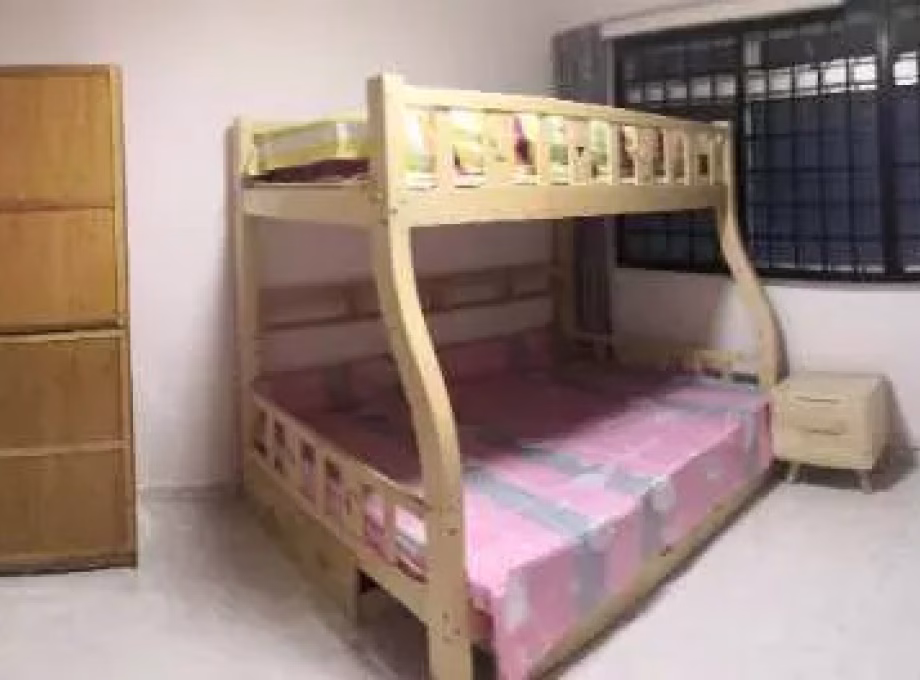 单间出租 • 西部集水区 • 388 Tampines Street 32 • S$500 • 4房(3臥室) • 普通房 照片