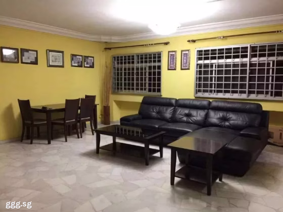 整套出租 • 芽笼 • 704 Choa Chu Kang Street 53 • S$4000 • 5房(4臥室) • 1443ft² / 134m² 照片