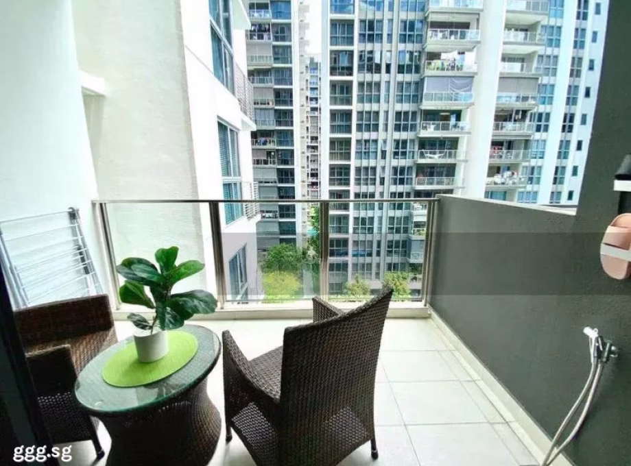 整套出租 • 马林百列 •  Bartley Ridge • S$2500 • 共管公寓 • 463ft² / 43m² 照片
