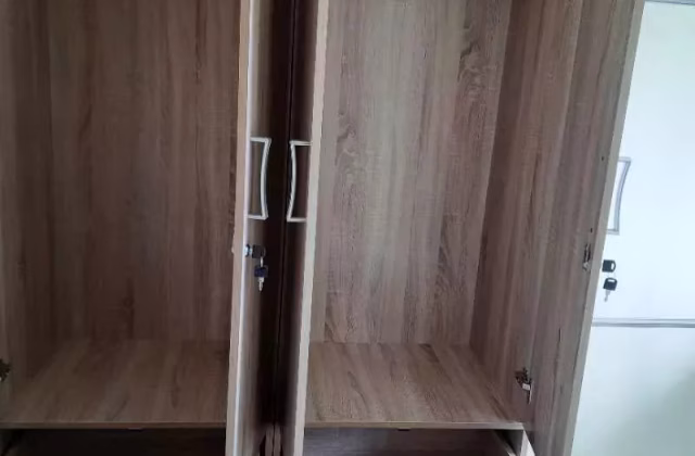 单间出租 • 新加坡河 • 377B Hougang Street 32 • S$1300 • 5房(4臥室) • 普通房