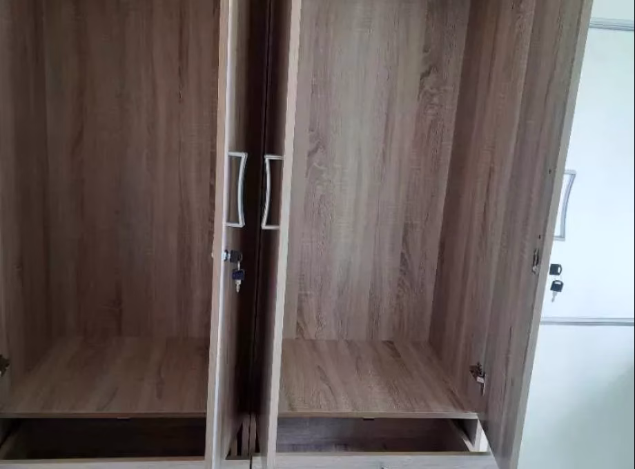 单间出租 • 新加坡河 • 377B Hougang Street 32 • S$1300 • 5房(4臥室) • 普通房 照片