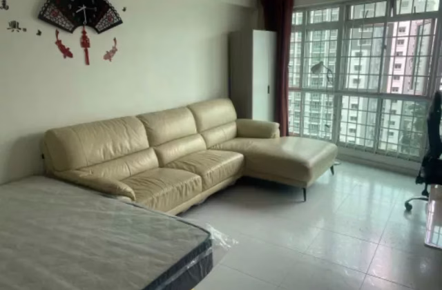 单间出租 • 樟宜 • 110C Punggol Field • S$950 • 执行组屋 • 普通房