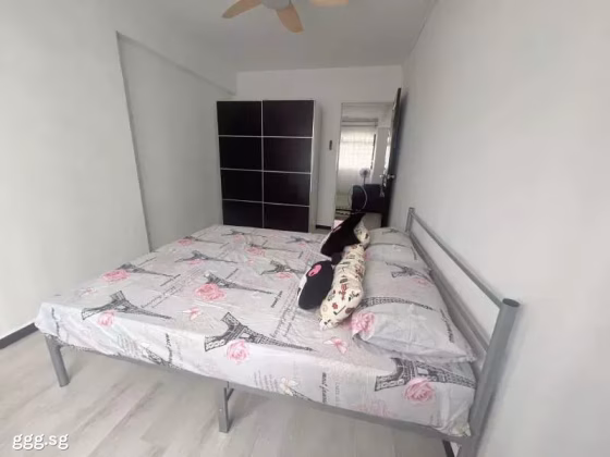 单间出租 • 芽笼 • 250 Choa Chu Kang Avenue 2 • S$500 • 3房(2臥室) • 普通房 照片